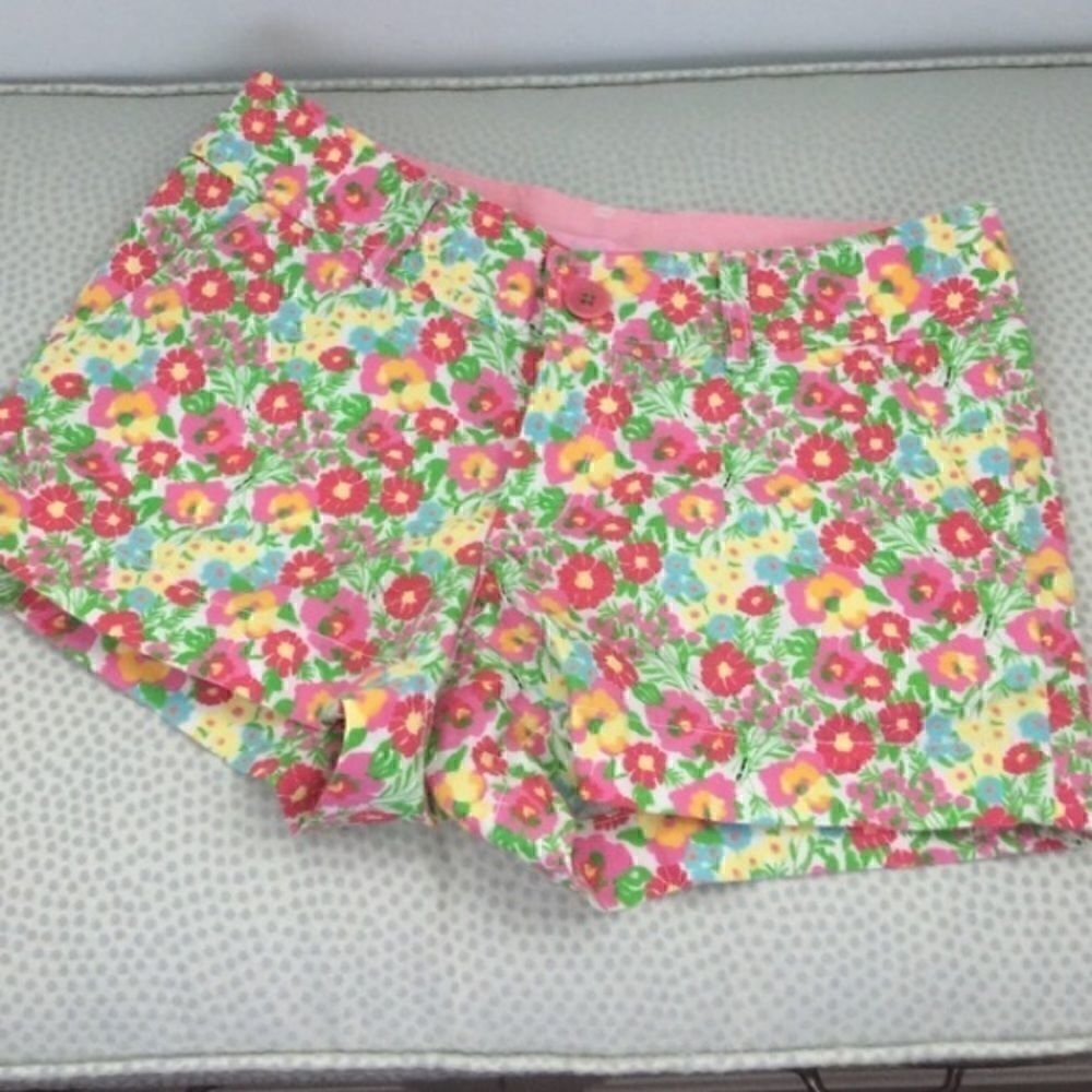 Lilly Pulitzer Floral Shorts - Picture 1 of 1